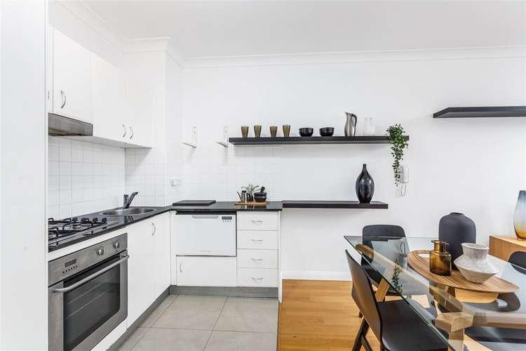 2/176-180 Salisbury Road, Camperdown NSW 2050