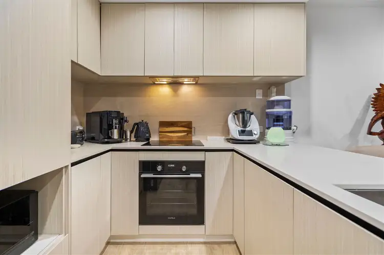Second view of Homely unit listing, 5335/53 Harbourview Drive, Hope Island QLD 4212