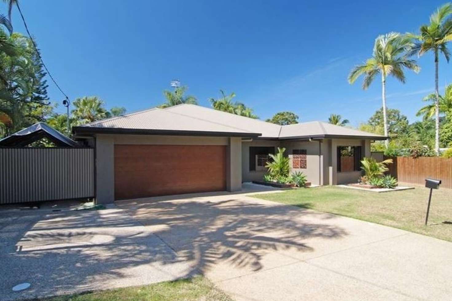 Main view of Homely house listing, 32 Valmadre Street, Caravonica QLD 4878