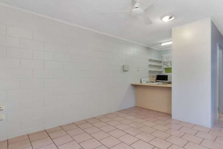 Fifth view of Homely apartment listing, 4/215 Mcleod Street, Cairns North QLD 4870