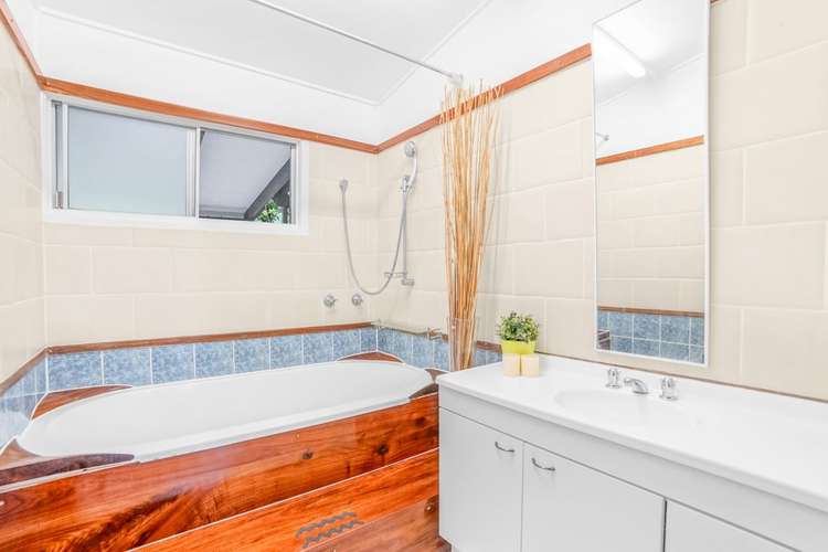 Sixth view of Homely house listing, 21 Valmadre Street, Caravonica QLD 4878