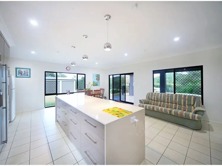 Sold House 5 Elwyn Phillips Memorial Drive, Herberton QLD 4887 Homely