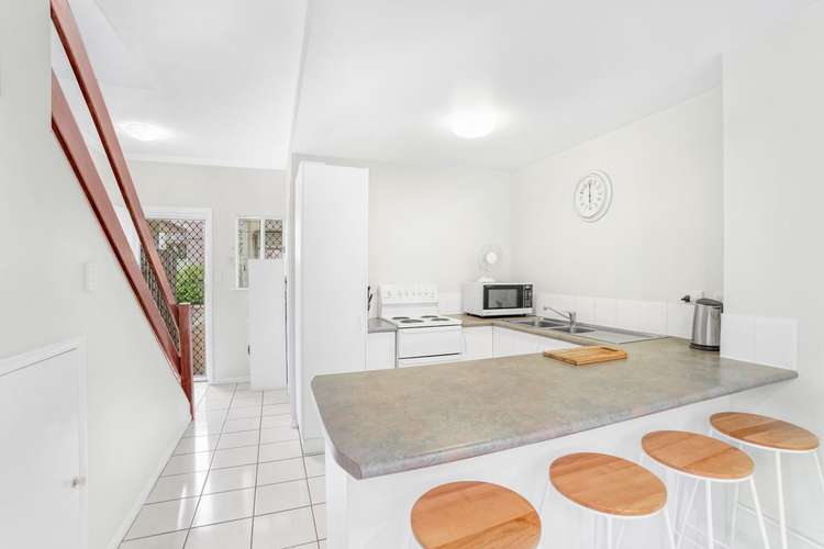 Second view of Homely unit listing, 1/42 Springfield Crescent, Manoora QLD 4870