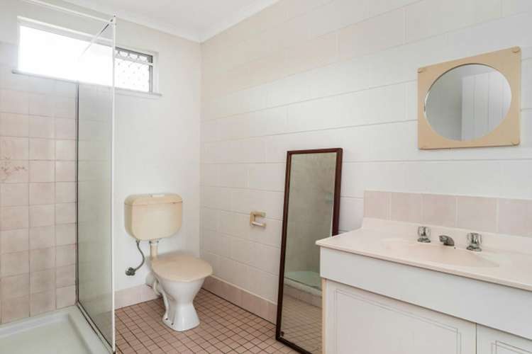 Sixth view of Homely unit listing, 1/25 Mt Peter Road, Edmonton QLD 4869