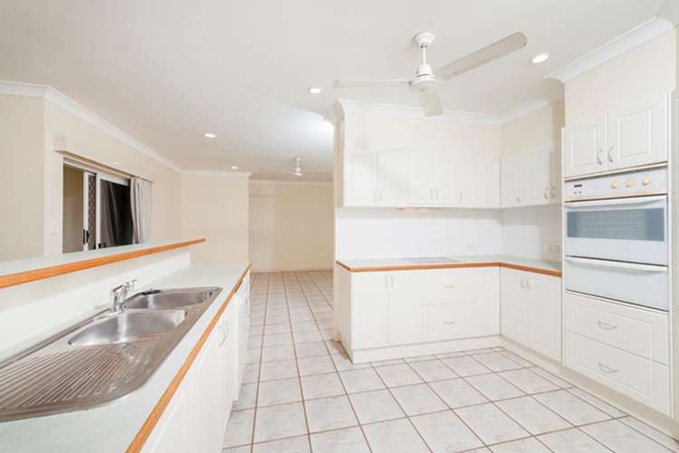 Second view of Homely house listing, 167 McFarlane Drive, Kanimbla QLD 4870
