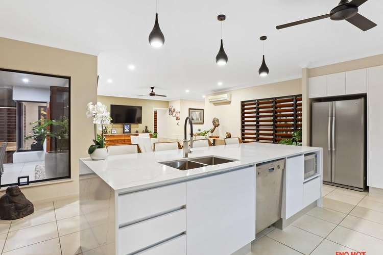 Seventh view of Homely house listing, 2 Quest Court, Trinity Park QLD 4879