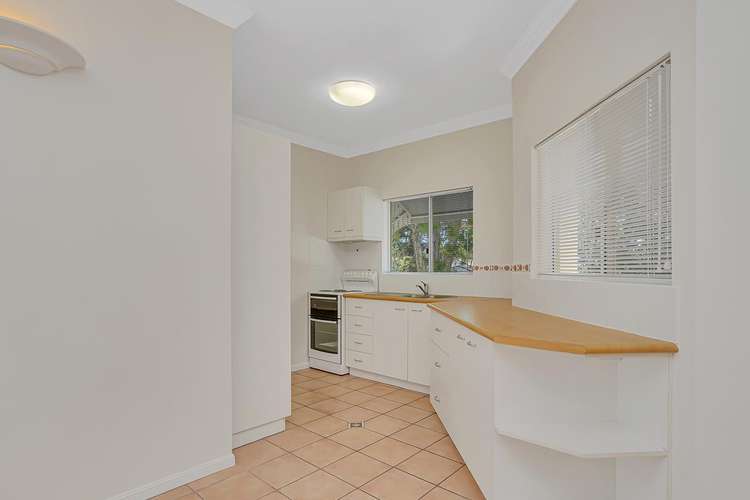 Fifth view of Homely apartment listing, 4/190 Buchan Street, Bungalow QLD 4870