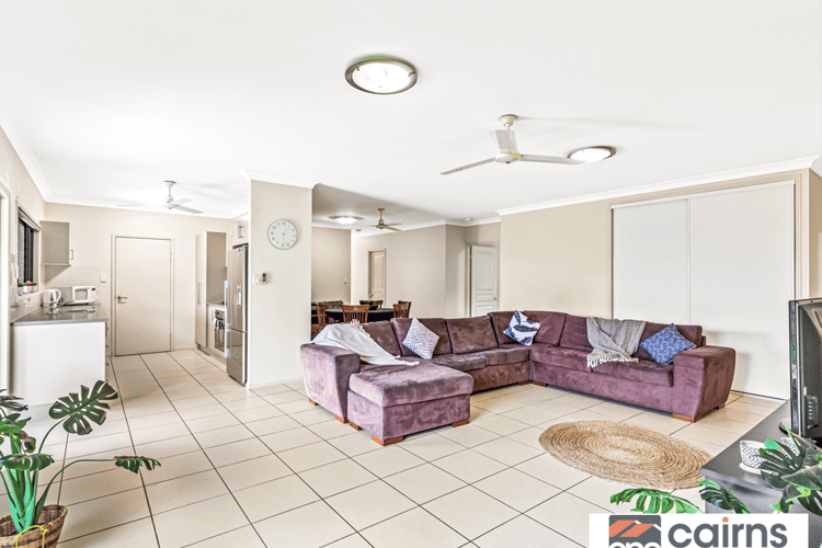 Sixth view of Homely house listing, 6 De Roma Close, Kanimbla QLD 4870