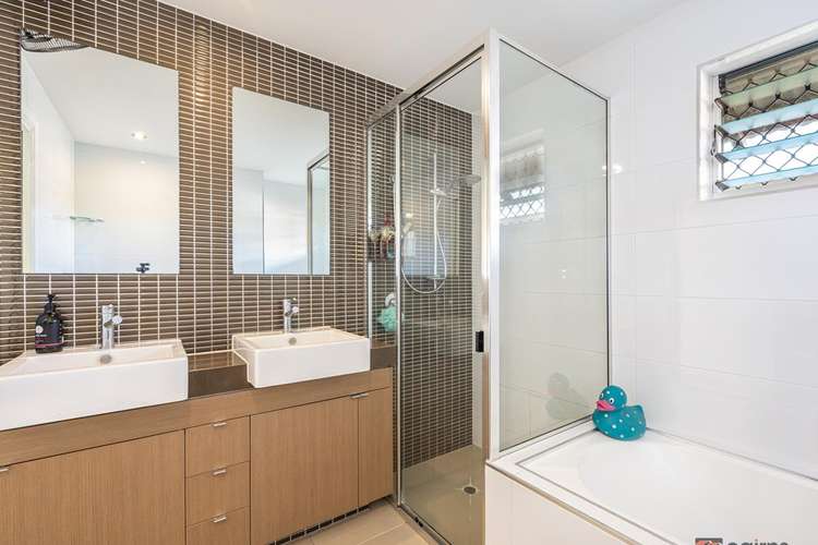 Fourth view of Homely unit listing, 1/110 Harbour Drive, Trinity Park QLD 4879