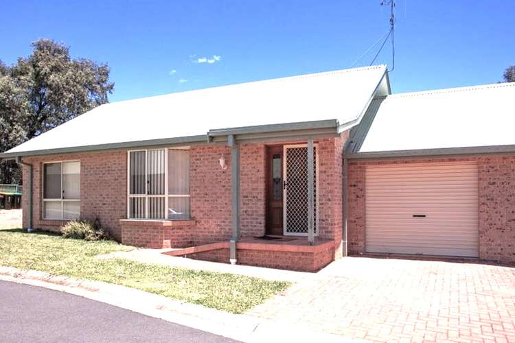 Main view of Homely villa listing, 1/153 Gisborne St, Wellington NSW 2820