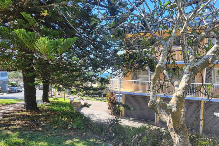 Main view of Homely unit listing, 2/1 Warne Terrace, Kings Beach QLD 4551