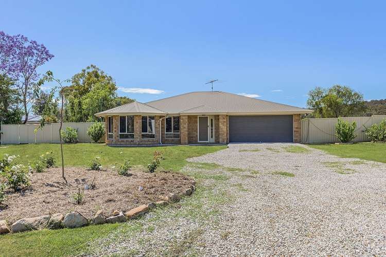 14 Denis Court, Summerholm QLD 4341