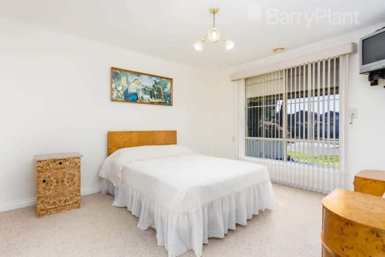 Sixth view of Homely house listing, 11 Whitehead Court, Altona Meadows VIC 3028