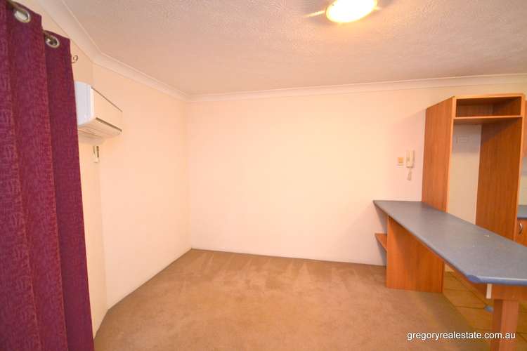 Fifth view of Homely apartment listing, 5/273 Boundary Street, Spring Hill QLD 4000