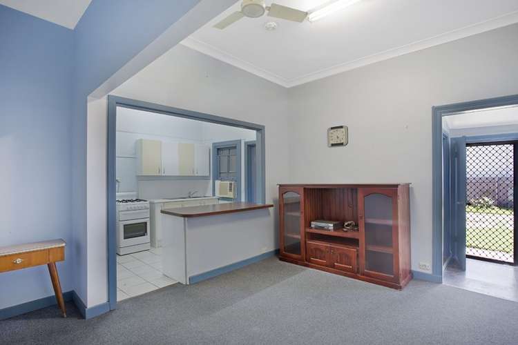 Third view of Homely house listing, 2/4 Samdon Street, Hamilton NSW 2303