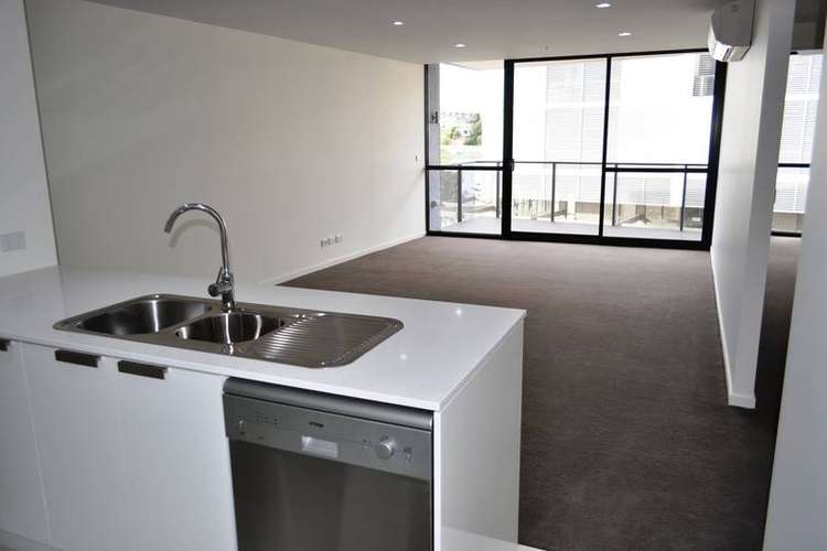 Second view of Homely apartment listing, 6/33 Cumberland Drive, Maribyrnong VIC 3032