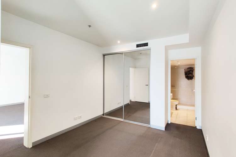 Fourth view of Homely apartment listing, 504A/640 Swanston Street, Carlton VIC 3053
