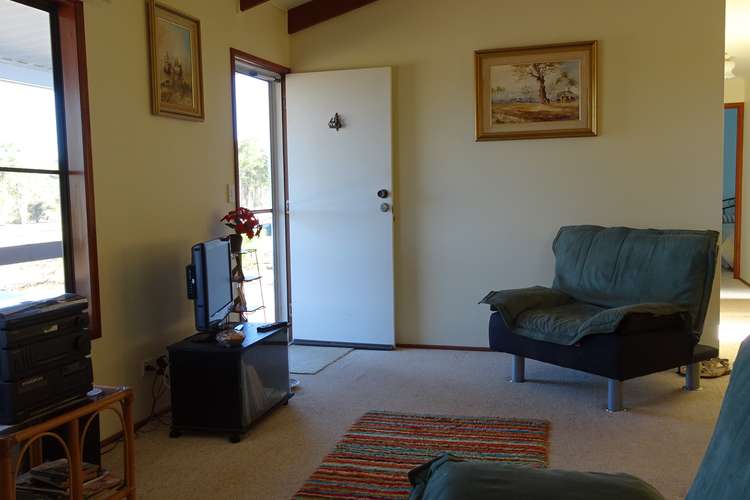 Seventh view of Homely house listing, 2 WATKINS STREET, Buxton QLD 4660