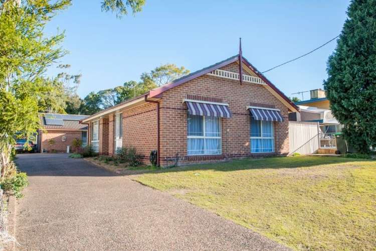 Main view of Homely semiDetached listing, 1/8 Bayswater Road, Bolwarra NSW 2320