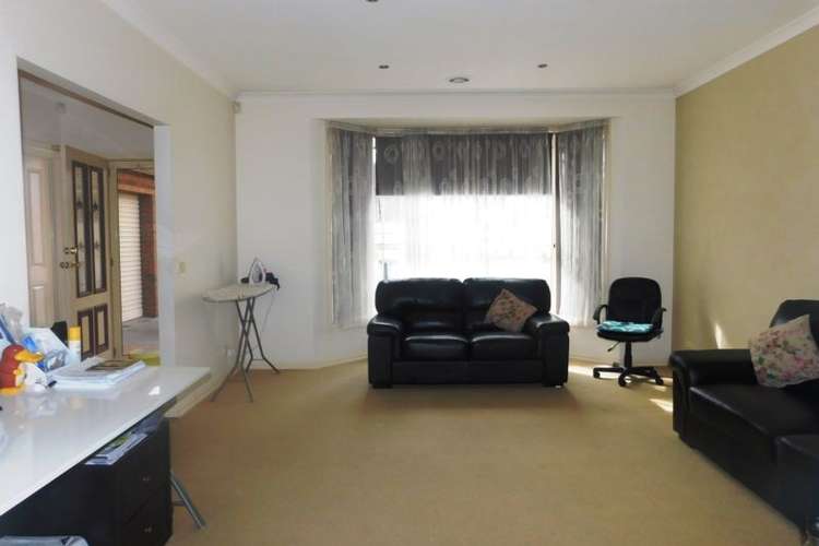 Second view of Homely unit listing, 3/5-7 Newham Way, Altona Meadows VIC 3028
