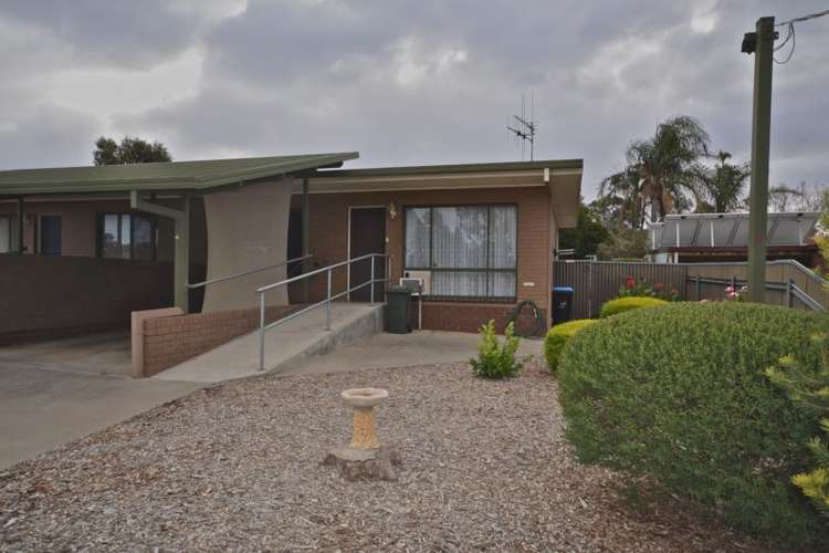 Second view of Homely house listing, 2/39 Jobs Gully Road, Eaglehawk VIC 3556