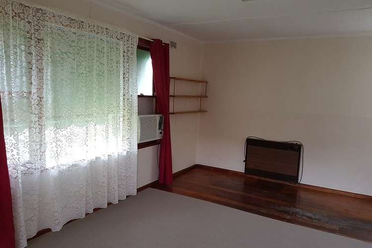 Second view of Homely house listing, 3/7 Moet Street, Colac VIC 3250