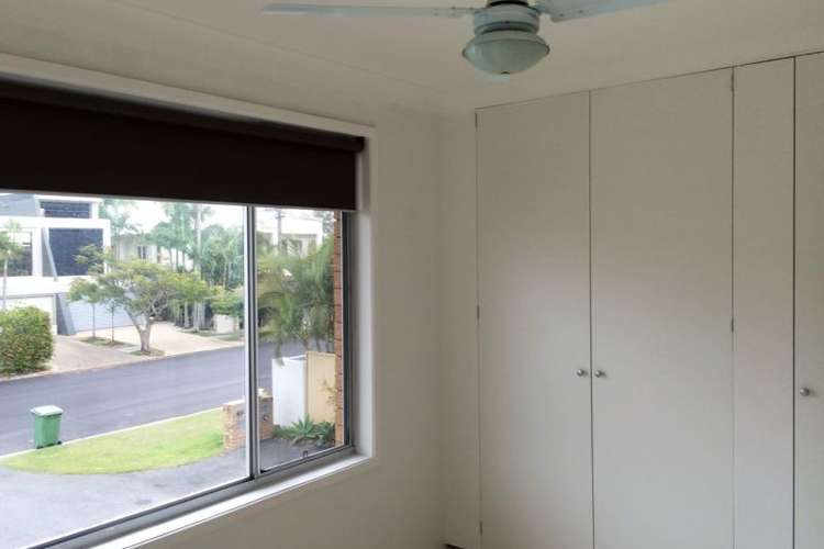 Fifth view of Homely apartment listing, 4/47 Burra Drive, Chevron Island QLD 4217