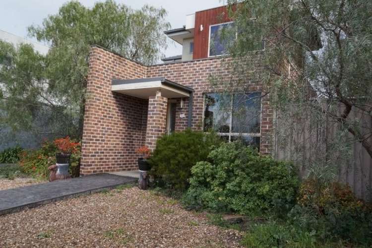 Main view of Homely townhouse listing, 1/41 Middle Rd, Maribyrnong VIC 3032