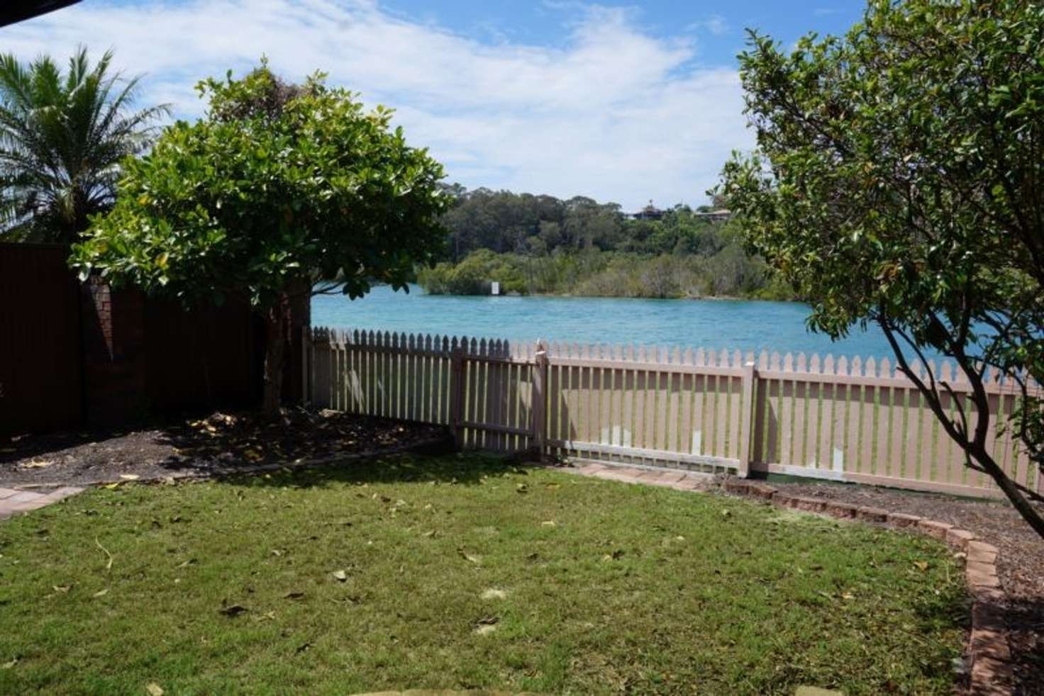 Main view of Homely semiDetached listing, 1/115 Sunset Boulevard, Tweed Heads West NSW 2485