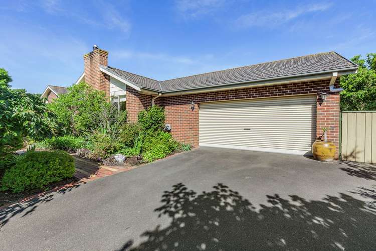 3 Sarshas Way, Mount Martha VIC 3934