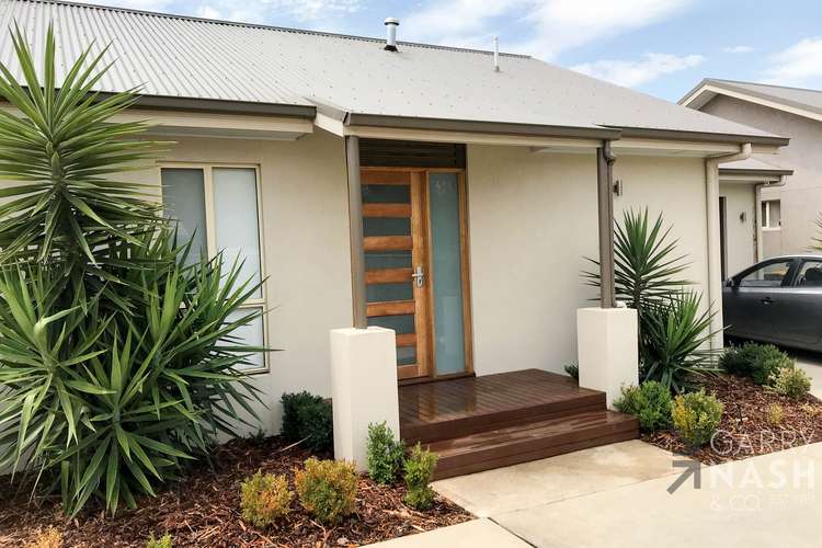 Second view of Homely house listing, 2/21 Thomson Street, Wangaratta VIC 3677