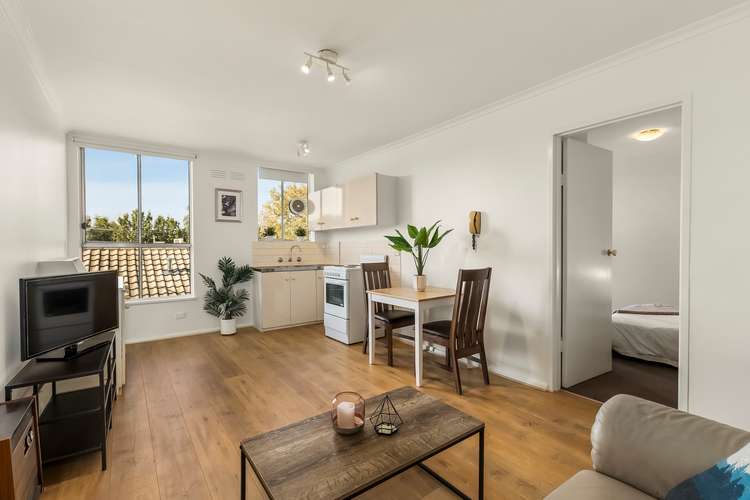 Main view of Homely apartment listing, 13/41 Carroll Crescent, Glen Iris VIC 3146