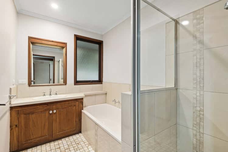 Fifth view of Homely house listing, 8 Naomi Court, Frankston VIC 3199