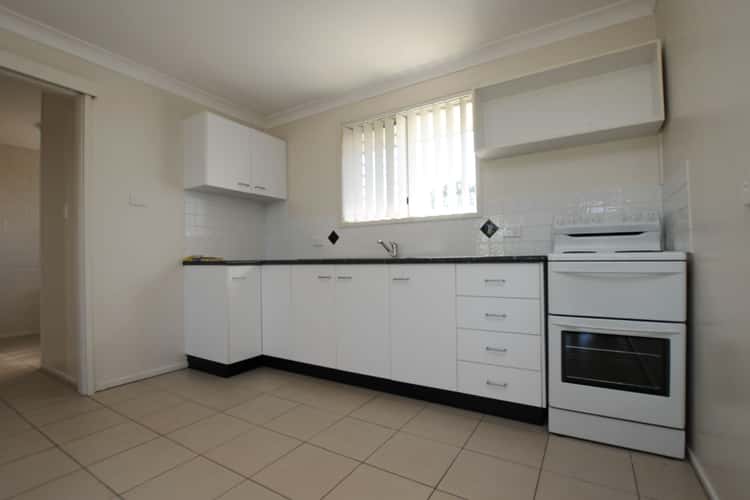 Second view of Homely unit listing, 5/6a Dunn Road, Avenell Heights QLD 4670