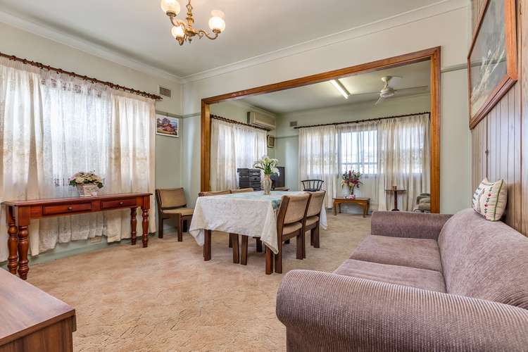 Fourth view of Homely house listing, 7 Milton Street, Beresfield NSW 2322