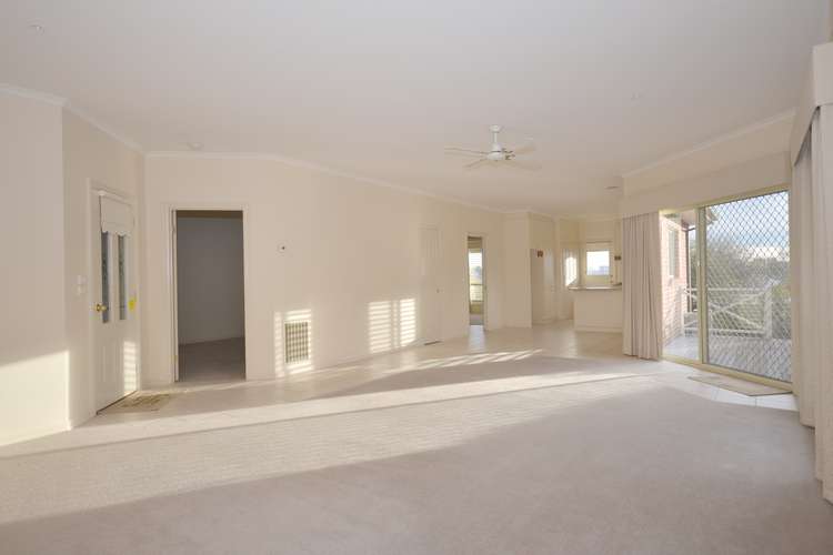 Third view of Homely townhouse listing, 2/517 Sherrard Street, Black Hill VIC 3350
