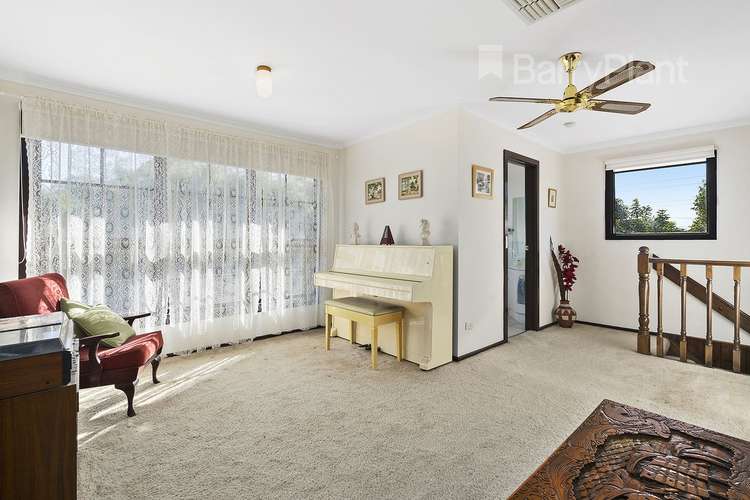 Sixth view of Homely house listing, 2 Mandorah Court, Oakleigh South VIC 3167