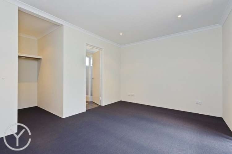 Third view of Homely house listing, 20 Butterworth Place, Beaconsfield WA 6162