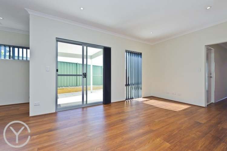 Fifth view of Homely house listing, 20 Butterworth Place, Beaconsfield WA 6162