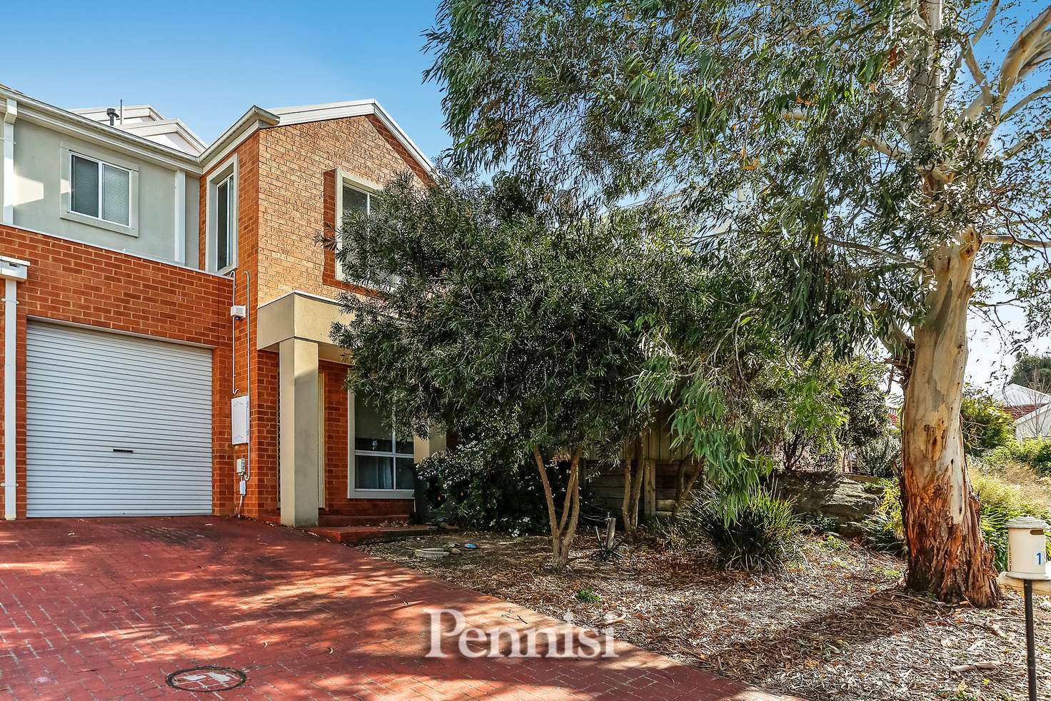 Main view of Homely townhouse listing, 15 Seggan Circle, Gowanbrae VIC 3043