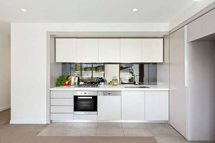 Fourth view of Homely apartment listing, 204/6 Acacia Place, Abbotsford VIC 3067