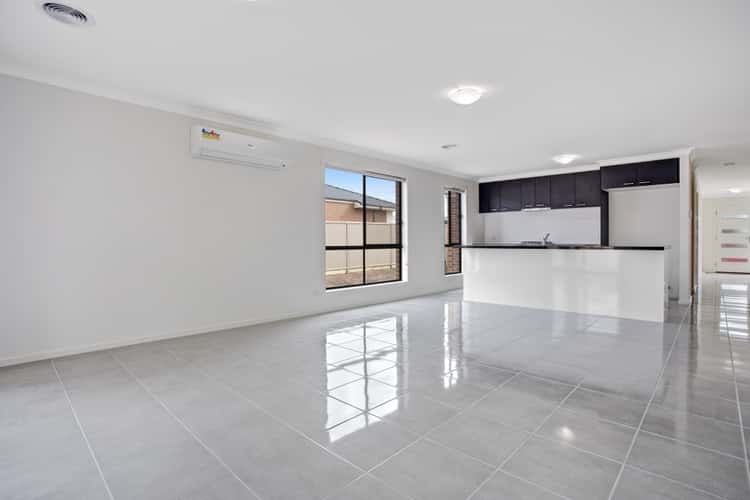 Second view of Homely house listing, 21 Gallant Way, Delacombe VIC 3356