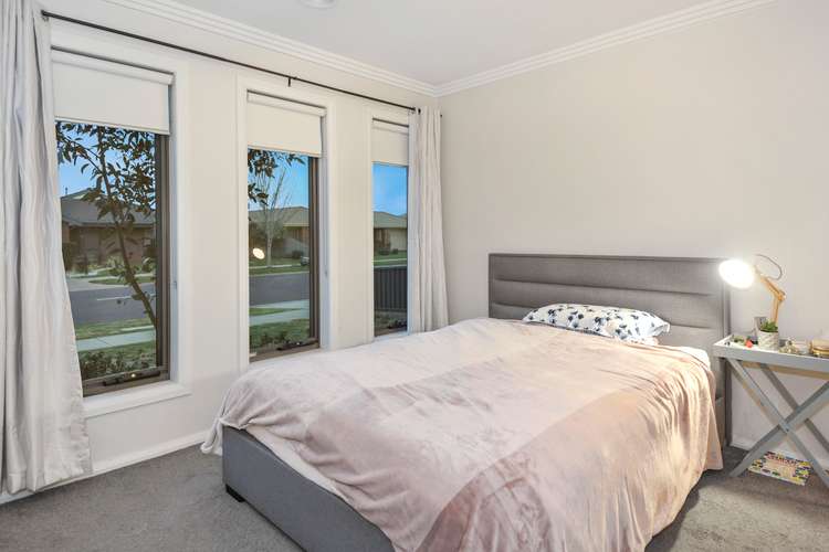 Second view of Homely house listing, 44 Elaine Avenue, Alfredton VIC 3350