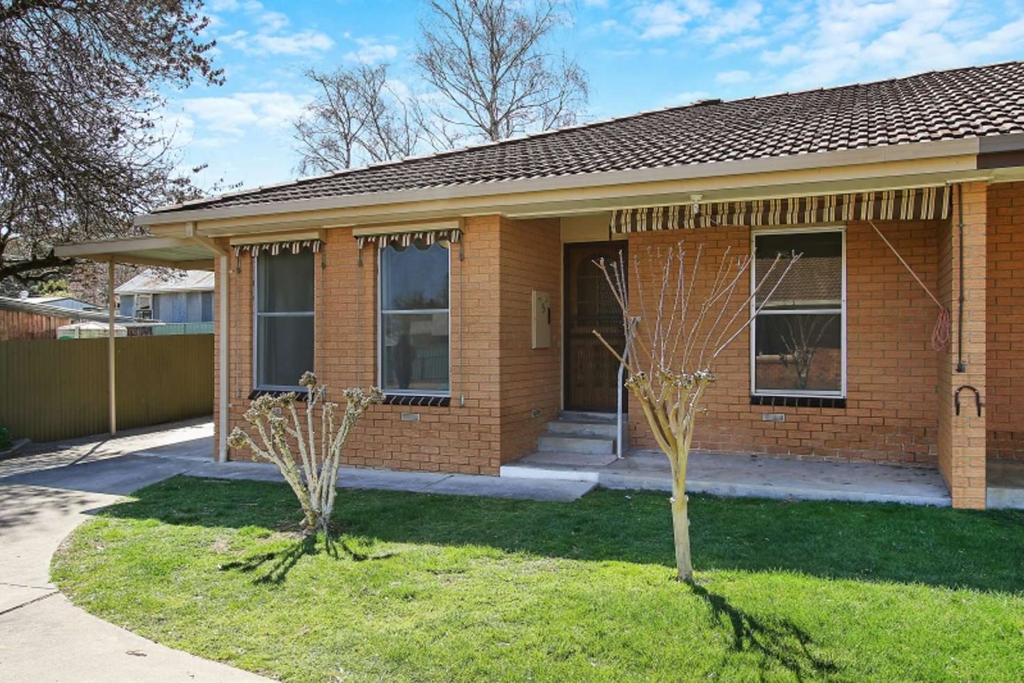 Main view of Homely unit listing, 5/64 Finch St, Beechworth VIC 3747