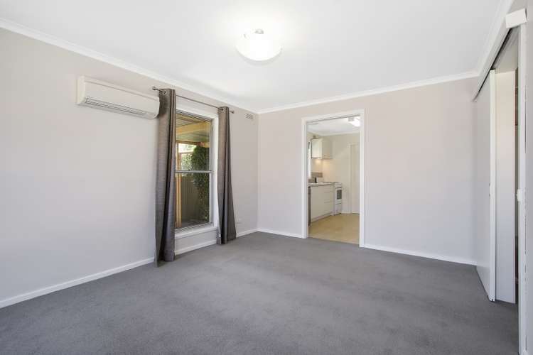 Fourth view of Homely unit listing, 5/64 Finch St, Beechworth VIC 3747