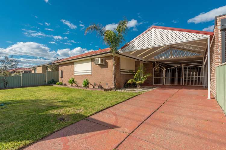 Fourth view of Homely house listing, 32 Handsworth Crescent, Tullamarine VIC 3043