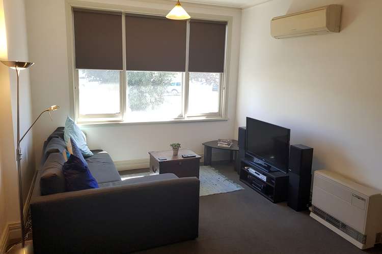 Third view of Homely house listing, 2/125 Mitchell Street, Bendigo VIC 3550