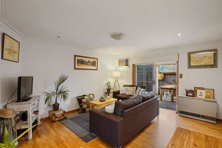 Third view of Homely unit listing, 2/96 Hertford Road, Sunshine VIC 3020