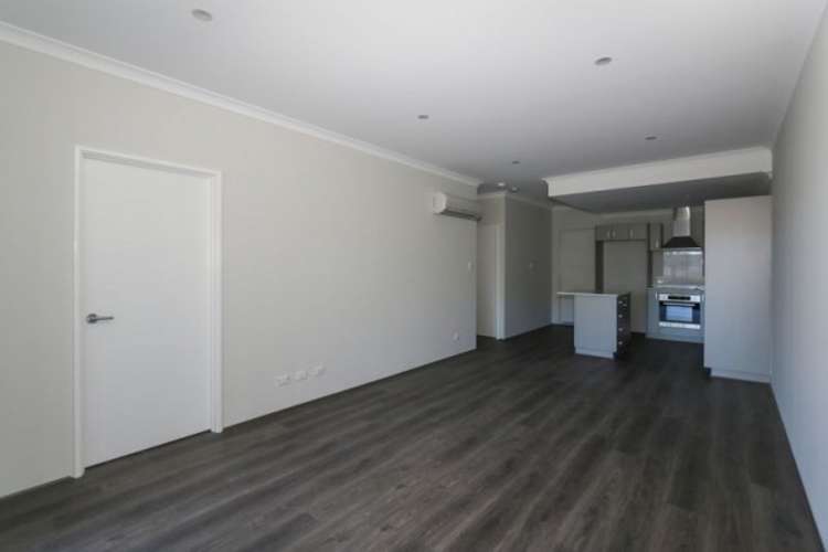 Fifth view of Homely apartment listing, 5/292. Surrey Road, Kewdale WA 6105