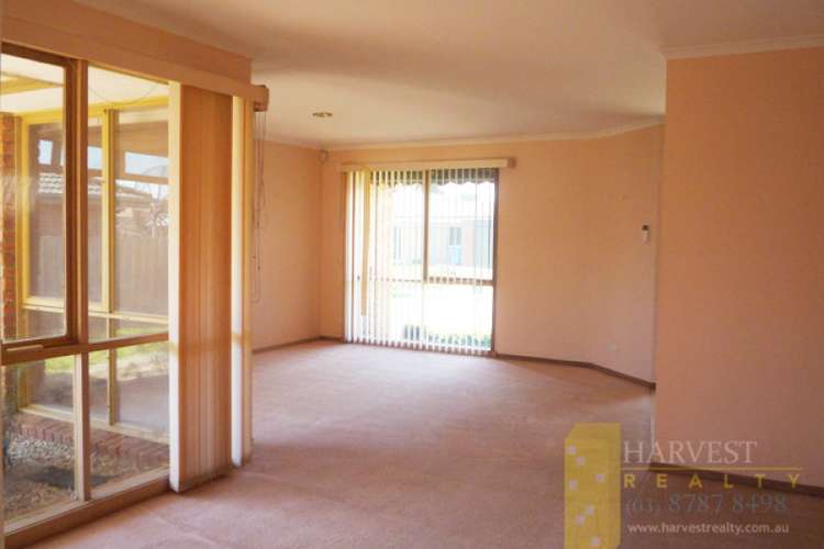 Third view of Homely house listing, 5 Broome Crescent, Cranbourne North VIC 3977